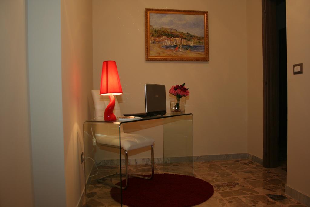 Gallery B&B Μιλάτσο Εξωτερικό φωτογραφία